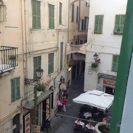 Apartment Il Monolocale Di Silvie, Centro Historico Sanremo